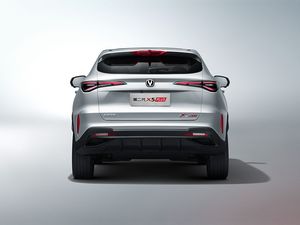 長安X5プラスSUV 1.5T DCT高エネルギーエディション5ドア5シーター全自動式ターボR17左新品ダークFWD - Product Image 6