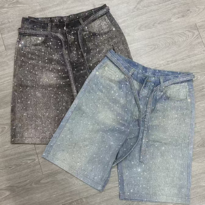 XJYD عالية الشارع مخصص حجر الراين الجينز الجينز Jorts الرجال لامعة الشمس تلاشى العصفارة مممطرةكريستال الصيف صديقها الدنيم شورت الرجال - Product Image 1