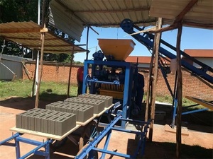 Entrega rápida, máquina de prensa de suelo de construcción de cimento, máquina de ladrillos pequeños de bloques de construcción entrelazados para empresas - Product Image 6