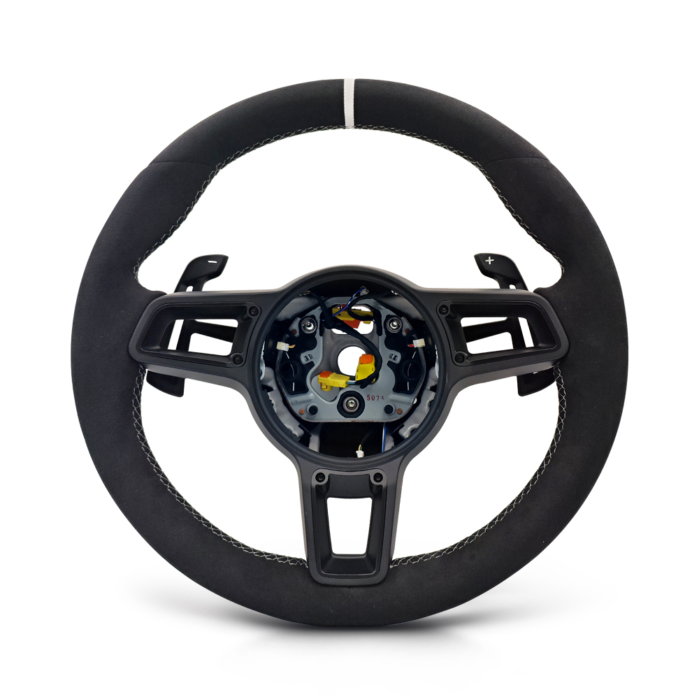 Alcantara intégral + Bande blanche + Palettes de changement de vitesse magnétiques
