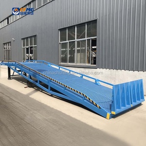 CE Mobile Boarding Bridge Manual Forklift <strong>Loading</strong> Ramp Lifting <strong>Platform</strong> Container <strong>Loading</strong> <strong>Unloading</strong> Storage Dock - Product Image 4