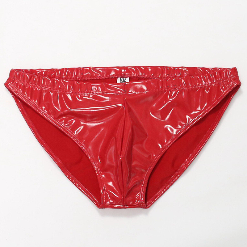 Slip en cuir rouge, culotte string en caoutchouc latex