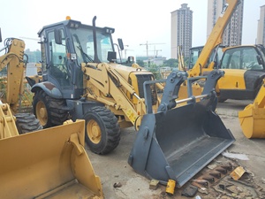 Maquinaria de construcción CLG766A Eficiencia de 8 toneladas Cargador frontal Retroexcavadora con 4440 mm Max. Profundidad de excavación - Product Image 4