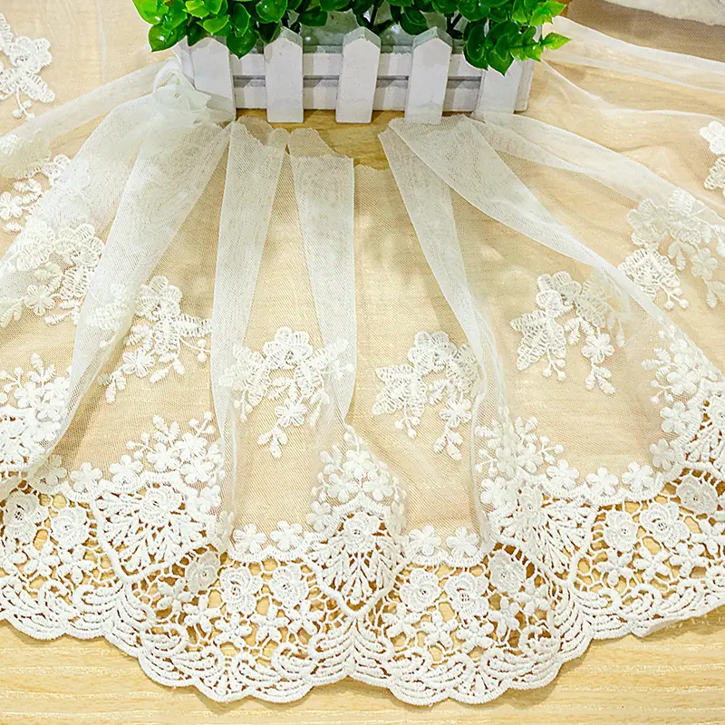 White Embroidered Lace Ribbon Soft Tulle Lace Trim For Crafts Sewing And Bridal Wedding Dress Applique Decorations