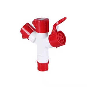 Venta al por mayor 1 entrada a 3 salidas enchufe Industrial y enchufe Ip67 32a 3 pines 220V-250V conector macho - Product Image 1