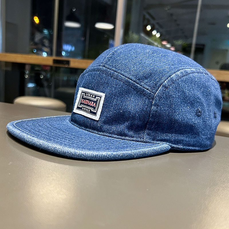 Dark blue/flat brim cowboy hat