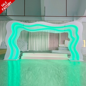 <span class=keywords><strong>Fancy</strong></span> New phong cách trang trí sân khấu đám cưới <span class=keywords><strong>Backdrop</strong></span> đèn <span class=keywords><strong>LED</strong></span> Acrylic vòm <span class=keywords><strong>Backdrop</strong></span> đứng cho các sự kiện đám cưới - Product Image 2
