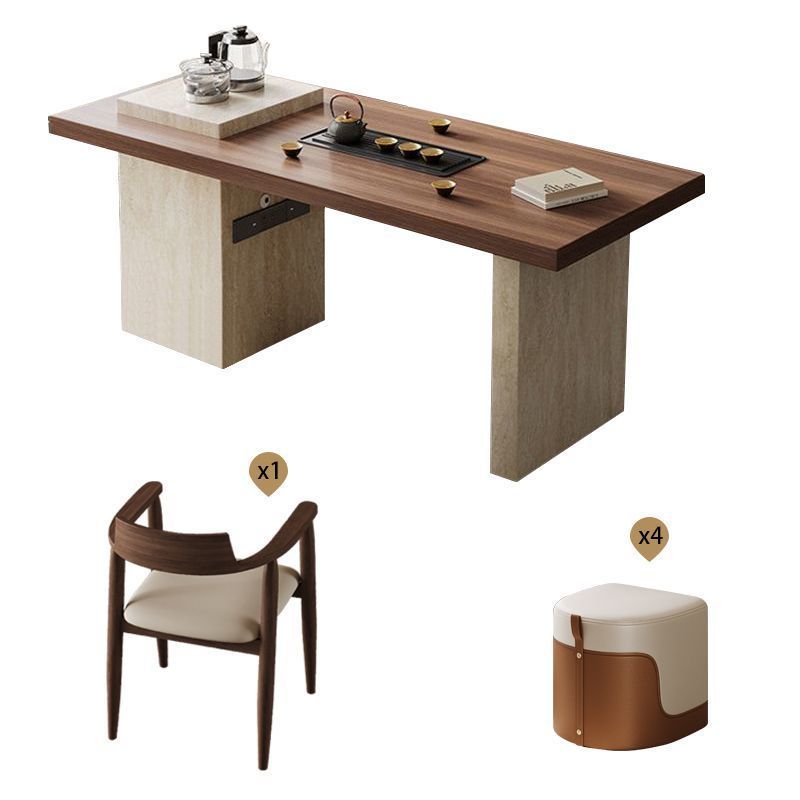 1 mesa de té, 1 silla Hiroshima, 4 taburetes con bloques de color