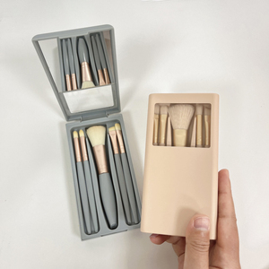 <span class=keywords><strong>5</strong></span>個化粧ブラシキットミラー付き卸売化粧ブラシOEMツールプリントあなたのロゴ化粧ブラシセット