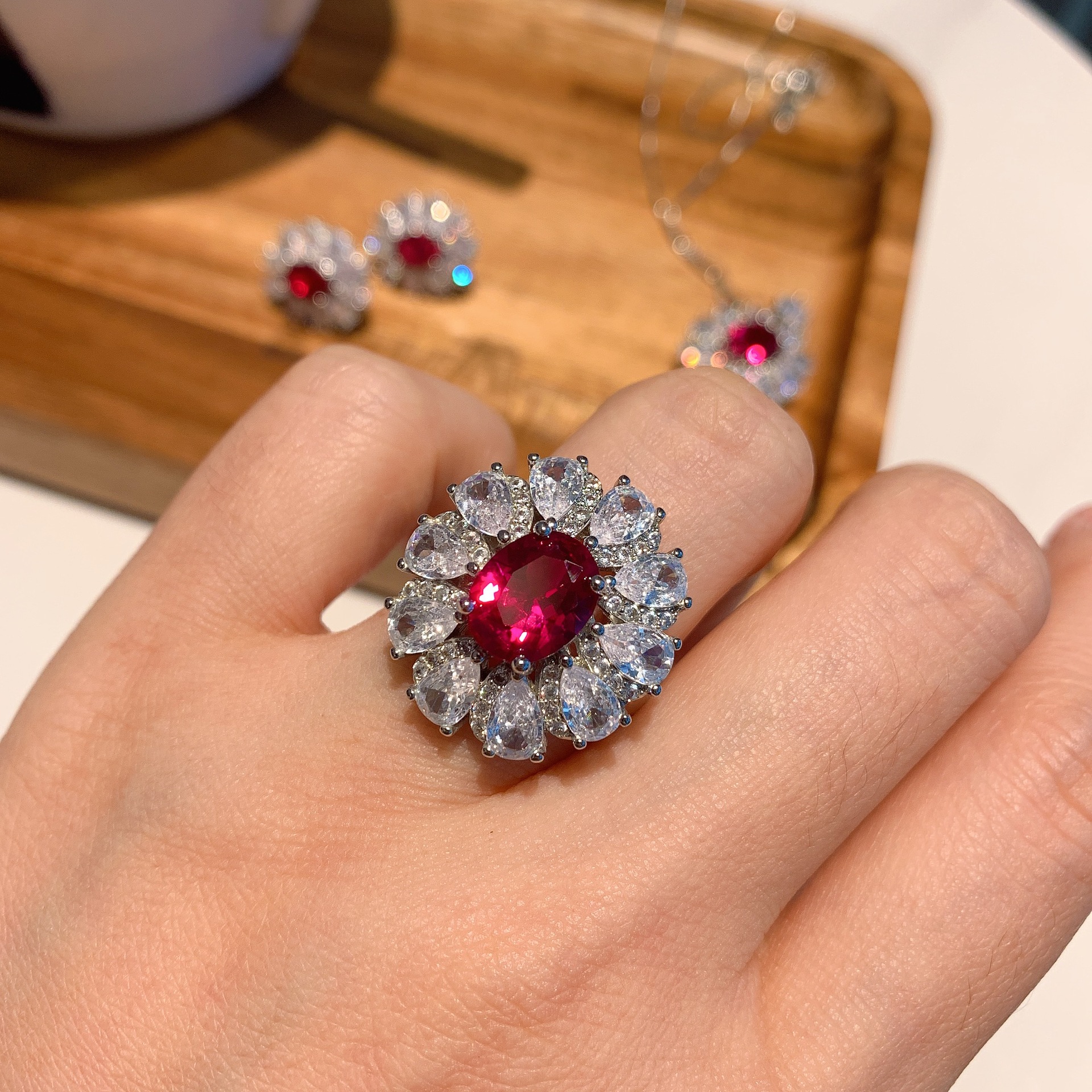 Red corundum ring