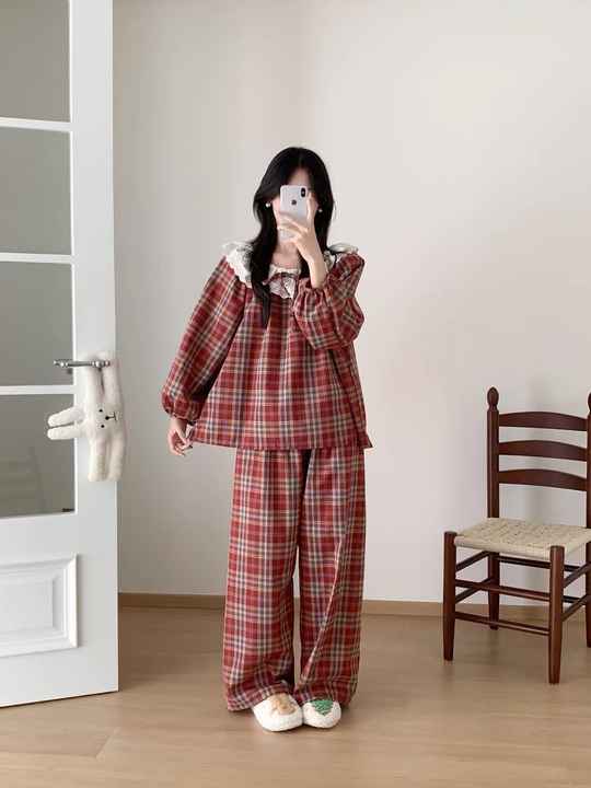 Red Nightgown Vintage Lace Trim Collar Plaid Pajamas Long-sleeved Sweet Nightdress Cute Princess Wind Sleepwear