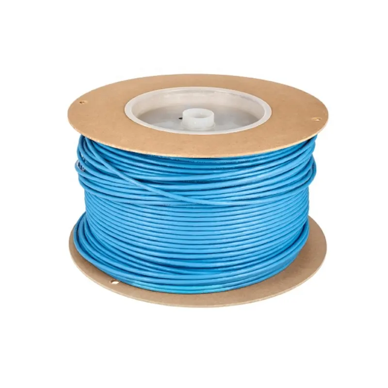 Cable de cobre, categoría 6, 4 pares, U/UTP, CM clasificado, 24 AWG, 1000 pies, azul