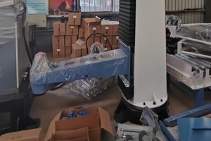 Ein spalt iger Palettier koffer Palettier maschine Automatischer Palet tierer/Roboters tapler für die Flaschen wasser produktions linie - Product Image 6