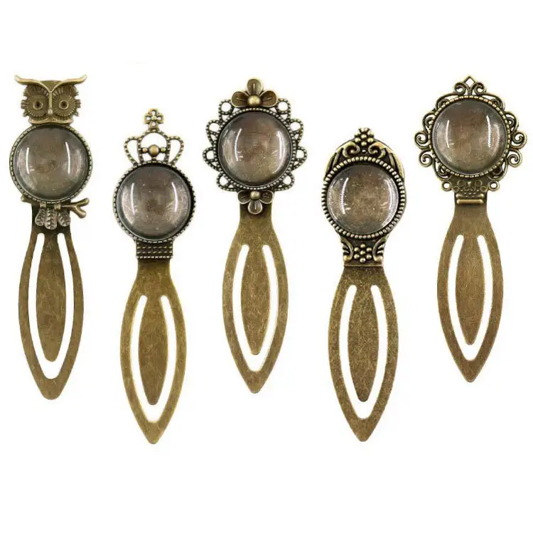 Rétro Antique Bronze Cadeaux Faits À La Main 20mm Cabochon Camée Plateau Lunette Bricolage Époxy Résine Pierre Tournage Sur Bois Signet Blanc Kits