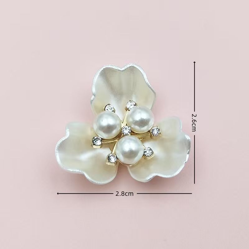 15 fleurs blanches