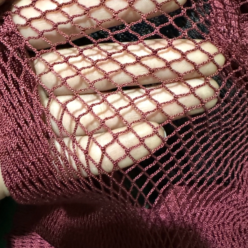 Rouge sans noeuds