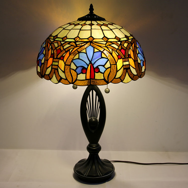 LongHuiJing Victorian Style Design 2-light Dark Antique Bronze Tiffany Table Lamp Handmade Old Table Lamps