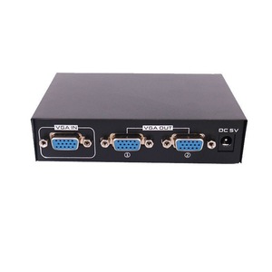 2 puertos 1x4 VGA Splitter Switch 200MHz Video Amplifier Extender para 1 PC a 2 monitores para LCD PC TV