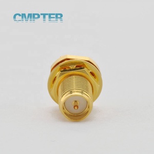 用于PCB边缘安装防水IP67连接器的RP SMA母连接器 - Product Image 3