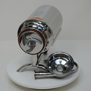 <span class=keywords><strong>1hp</strong></span> 220v 50hz כיתה מזון נירוסטה ss304 בירה סניטרית חלב משקה העברת משאבה צנטריפוגלית ניידת עם טרולי