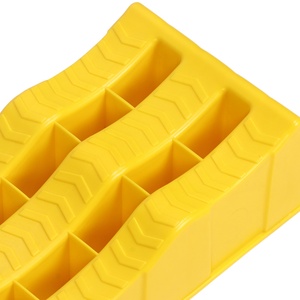 1 çift RV tesviye rampaları 3 sahne sarı römork Camper tekerlek takozları stabilize düzensiz zemin ve park için - Product Image 4