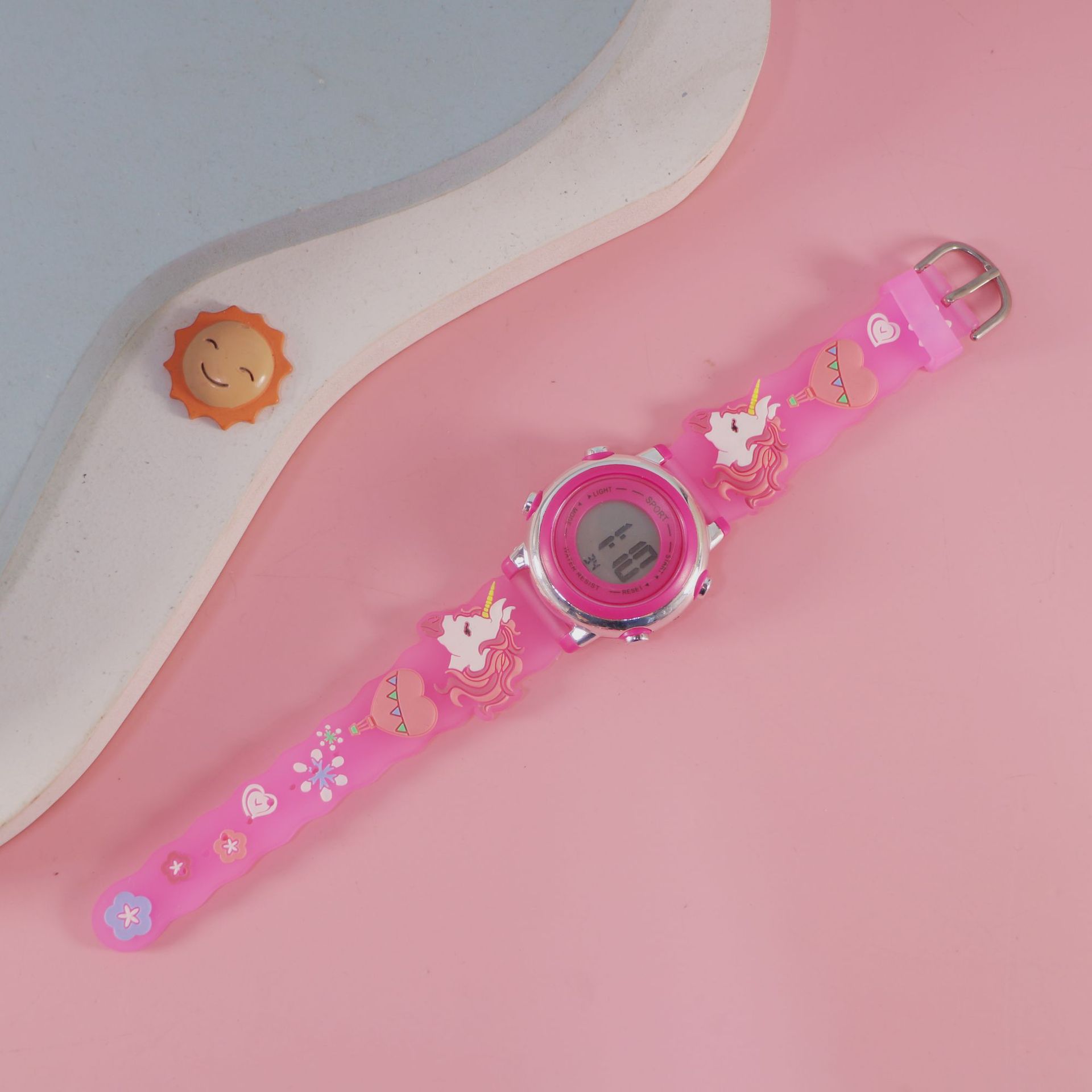 Licorne 5 rose rouge