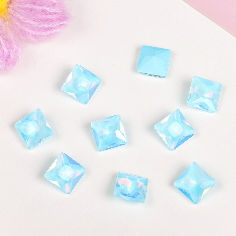 6.Moka bleu lac