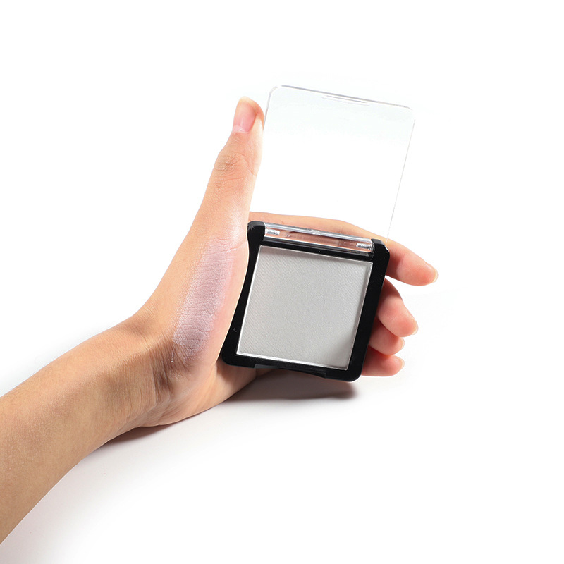 1 brillante translúcido