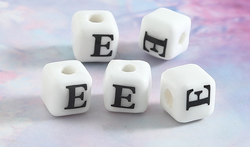 É