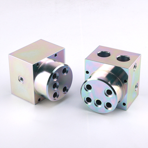 Parti del collettore del blocco valvole idrauliche in alluminio 6061 anodizzato per la lavorazione CNC personalizzate per sistemi di macchine per l'automazione industriale - Product Image 6