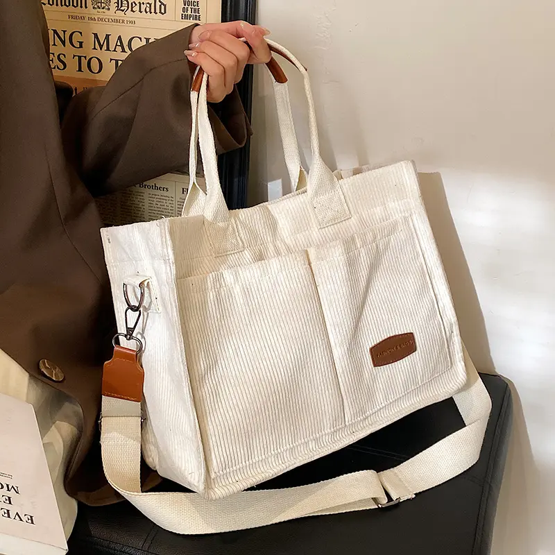 Borsa a tracolla da donna di tendenza con grande capacità in tela da donna Chic stile primavera borsa in velluto a coste borse personalizzate portatili Tote