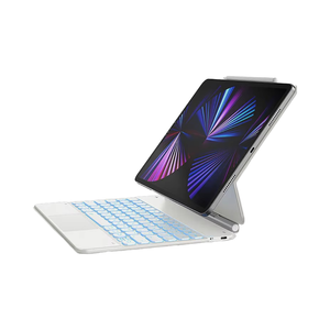 智能魔术键盘适用于iPad Pro 2025新产品带USB接口黑色开关英语 - Product Image 1