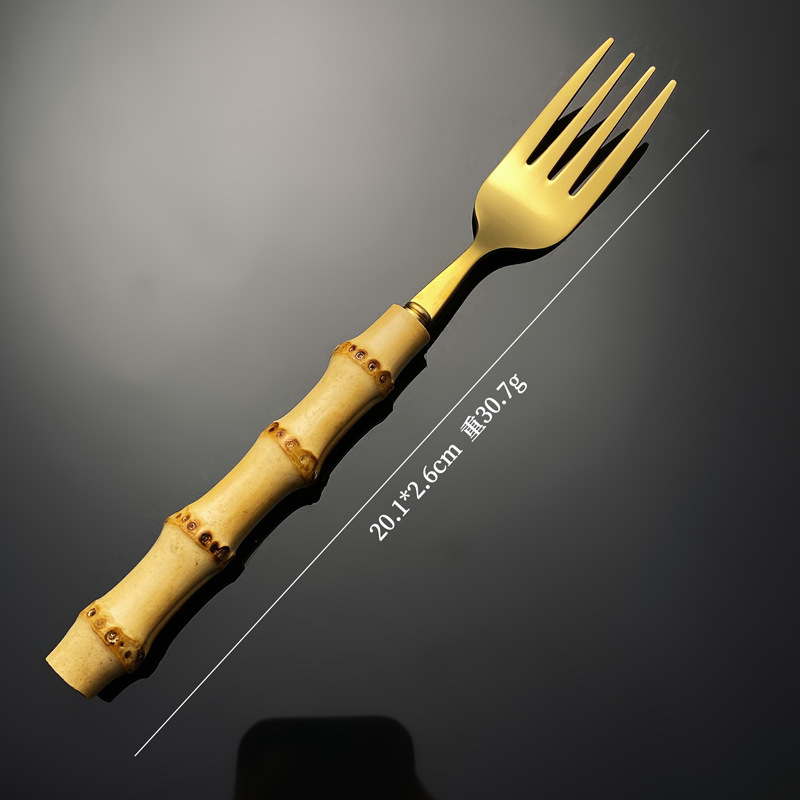 silver teaspoon