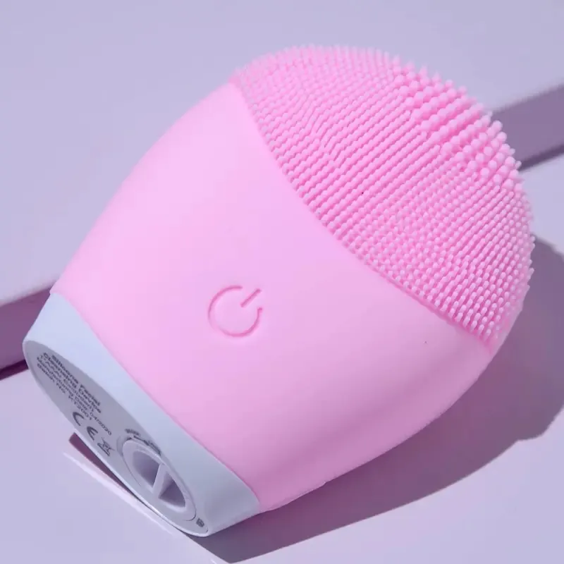 2023 strumento di bellezza ad ultrasuoni per il lavaggio del viso artefatto per la pulizia dei pori in Silicone detergente per lavaggio caldo strumento