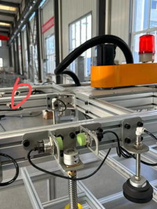 Die 4-Achsen-Säulenroboter-Palettiermaschine wird auf das Laden und Entladen von Blech produktions linien angewendet - Product Image 5