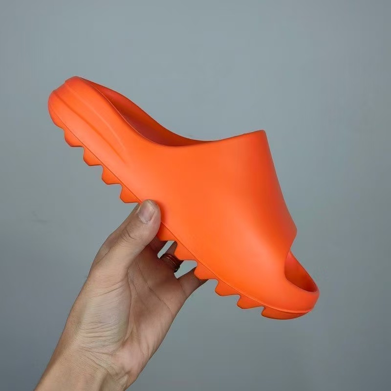 Rouge orangé (brillant)