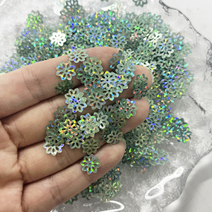 Bán Buôn 10Mm PVC <span class=keywords><strong>Sequin</strong></span> Vải Lớn Hoa Hình Bầu Dục Sequins Cho DIY Crafting Loose Sequins - Product Image 1