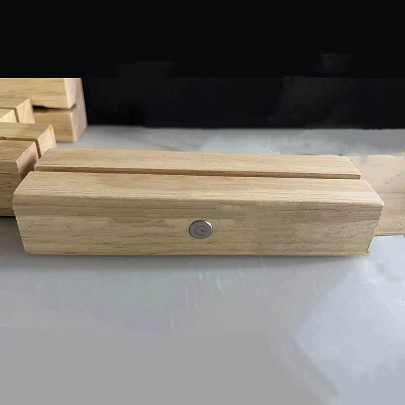 Fessura da 150mm-luce calda