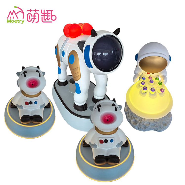 Ensemble de jeu vache laitière sur le thème de l'espace bleu