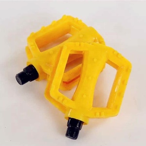 Chất lượng cao giá rẻ nhựa màu đen Xe Đạp bàn đạp 9/16 & 1/2 inch anxle đạp xe đạp cho trẻ em xe đạp - Product Image 4