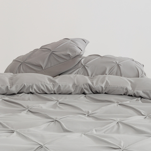 Nữ Hoàng Kích Thước Comforter Set Grey Giường Gentlesoft Pintuck Giường Thiết Lập Tất Cả Các Mùa Comforter Tấm Vỏ Gối Shams Quà Tặng Cho Gia Đình - Product Image 4