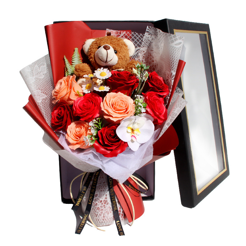 bouquet di manta con orsetto rosso