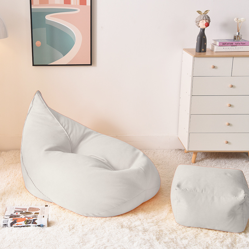 สีขาวนวล