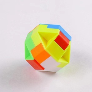 <strong>Trend</strong> Factory BSCI Educational <strong>Toy</strong> Assembled <strong>Fidget</strong> <strong>Cube</strong> Brain Training 4.5cm Key Chain Diy Decompression <strong>Toys</strong> - Product Image 4