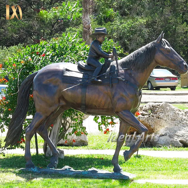 Ventas directas de fábrica Estatua de animal majestuoso Tamaño real Escultura de bronce de caballo de metal moderno