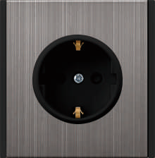 One German socket with groundground