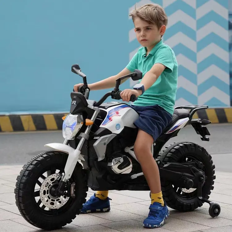 Nouveau modèle de voitures à piles rechargeables pour enfants, 2022