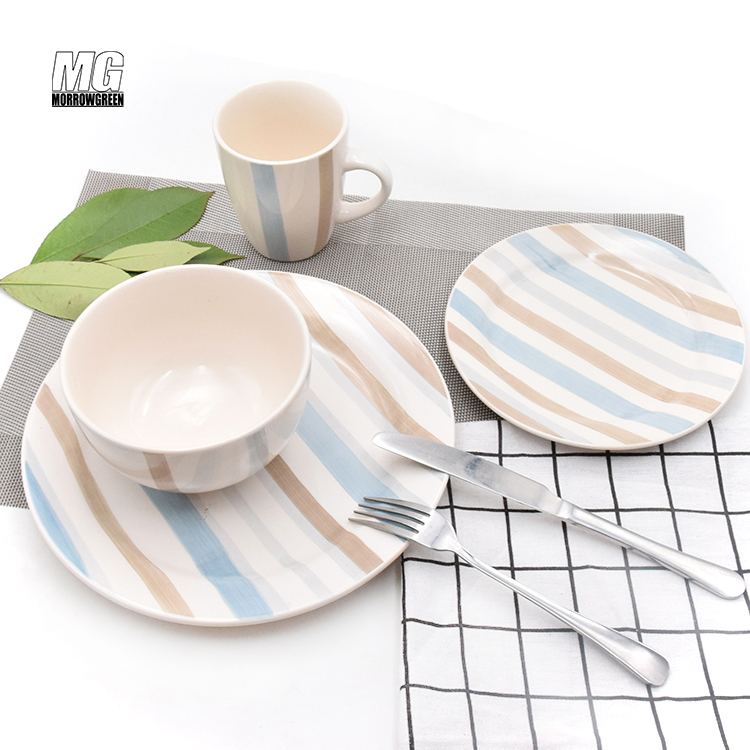 Wholesale cheap price tableware custom logo pattern ceramic dinnerware porcelain dinner set