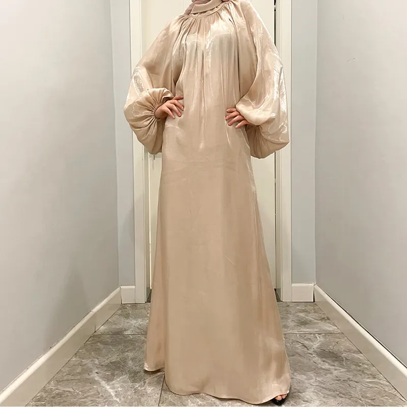 Nahost neue Laterne langärmelige islamische Kleidung Kleid Seide glatte türkische Einfarbigkeit großes glänzendes Kleid muslimischer Abaya Kaftan