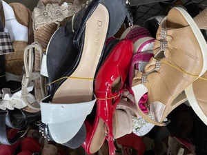 25 Kgs Sack Whole <strong>Sale</strong> Summer Used Clothes High Quality Second Hand Used Shoes in Bales